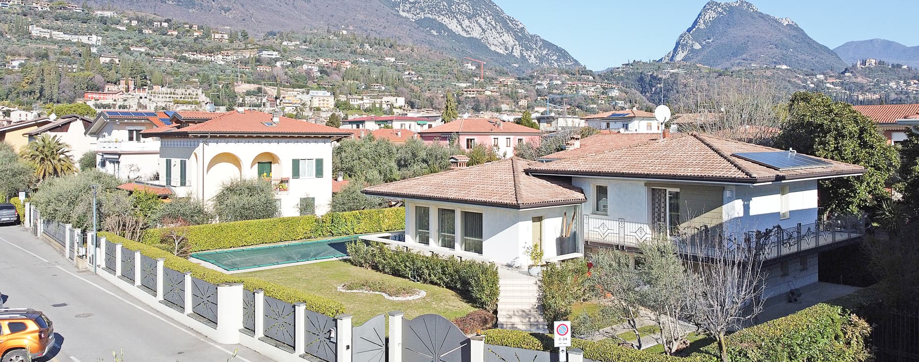 Stunning Villa with Pool in Lake Garda, Lombardy