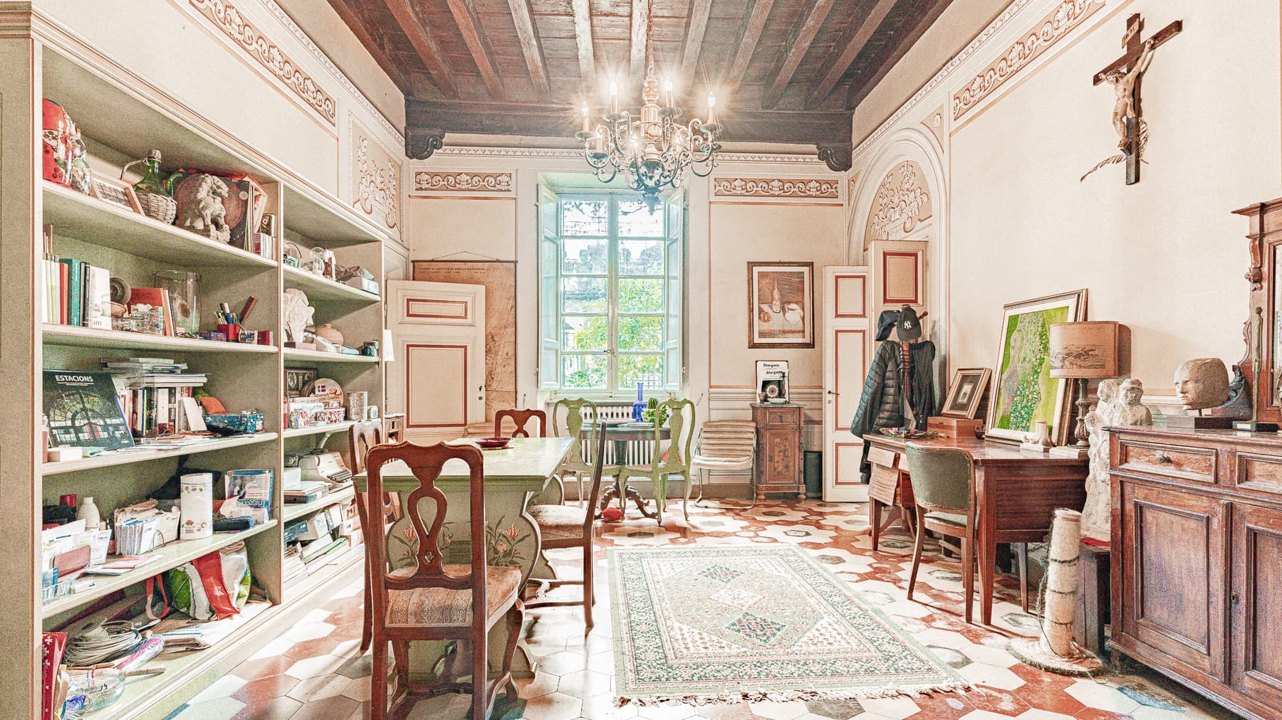 Big Image 35