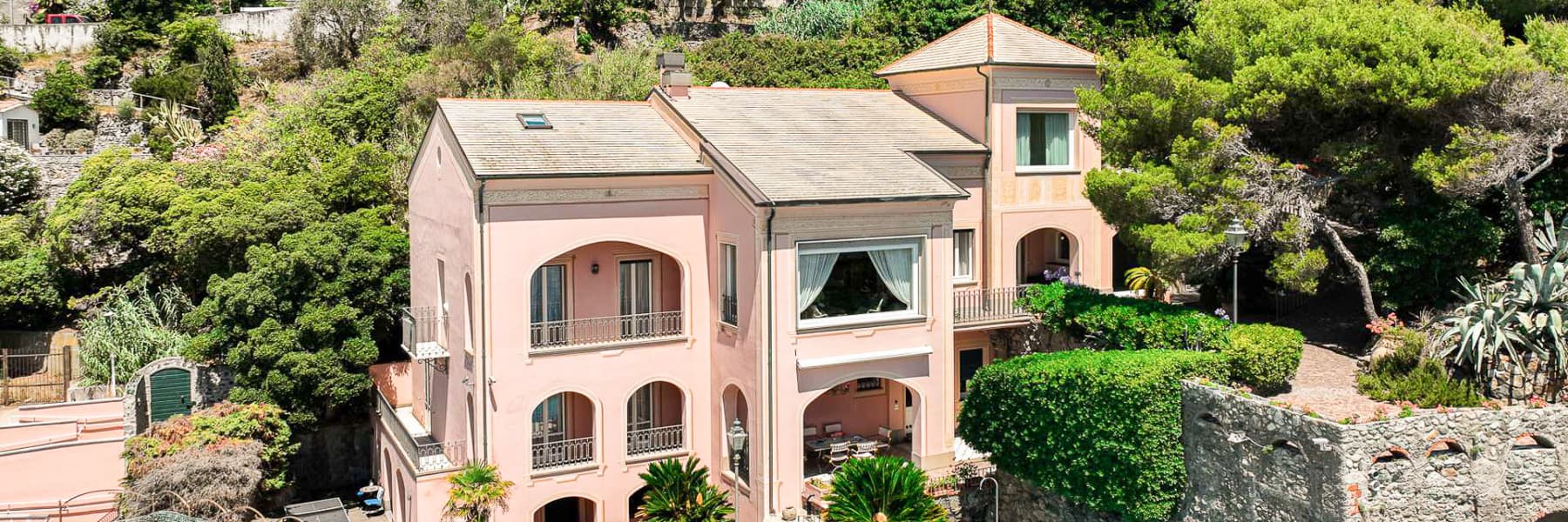 Charming Villa in Albisola Superiore, Liguria