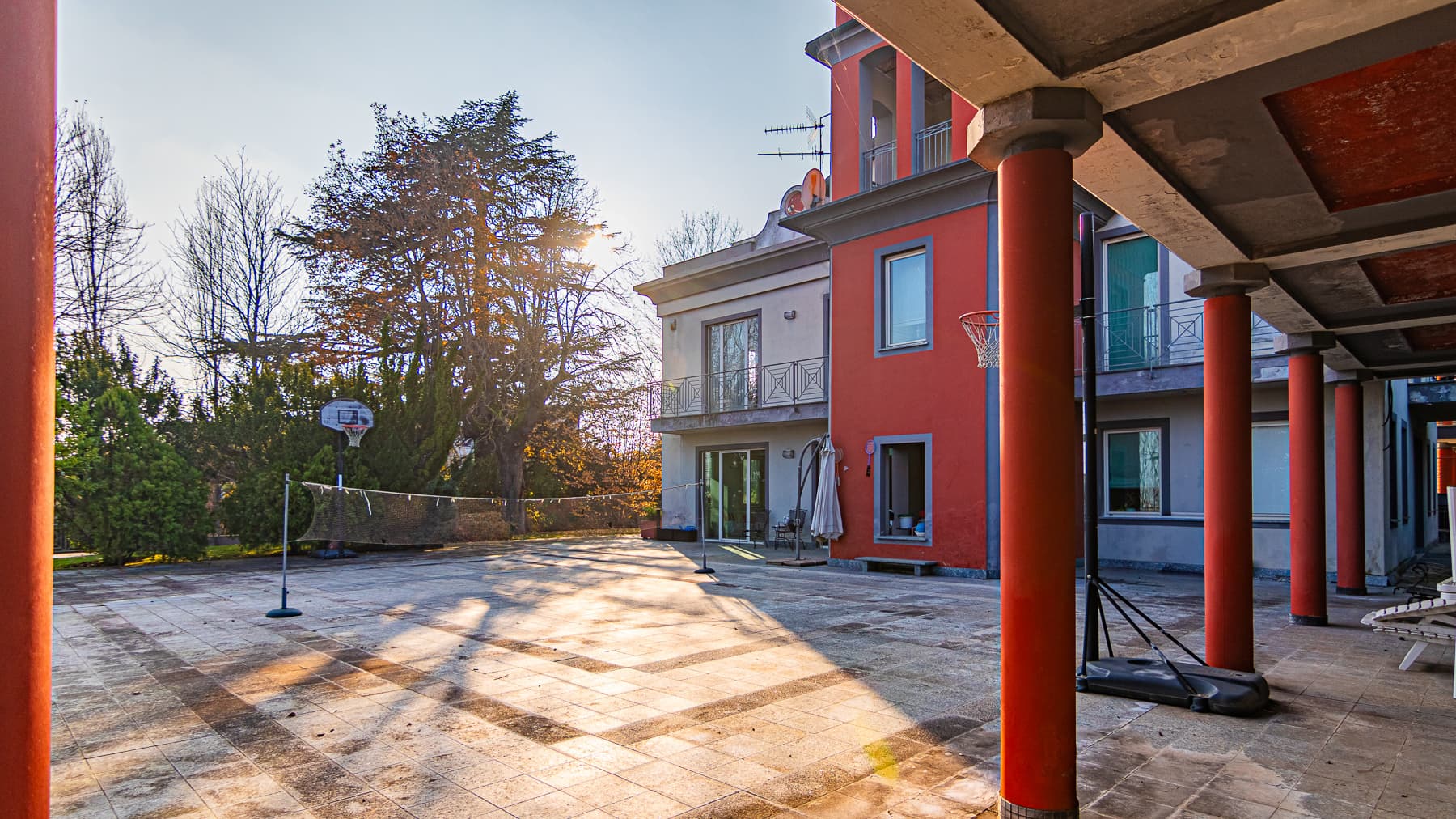 Big Image 16