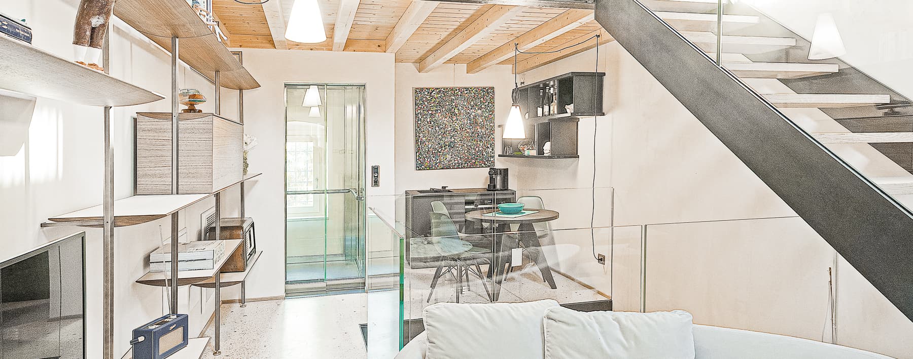 Elegant Villa Overlooking Lake Garda, Lombardia