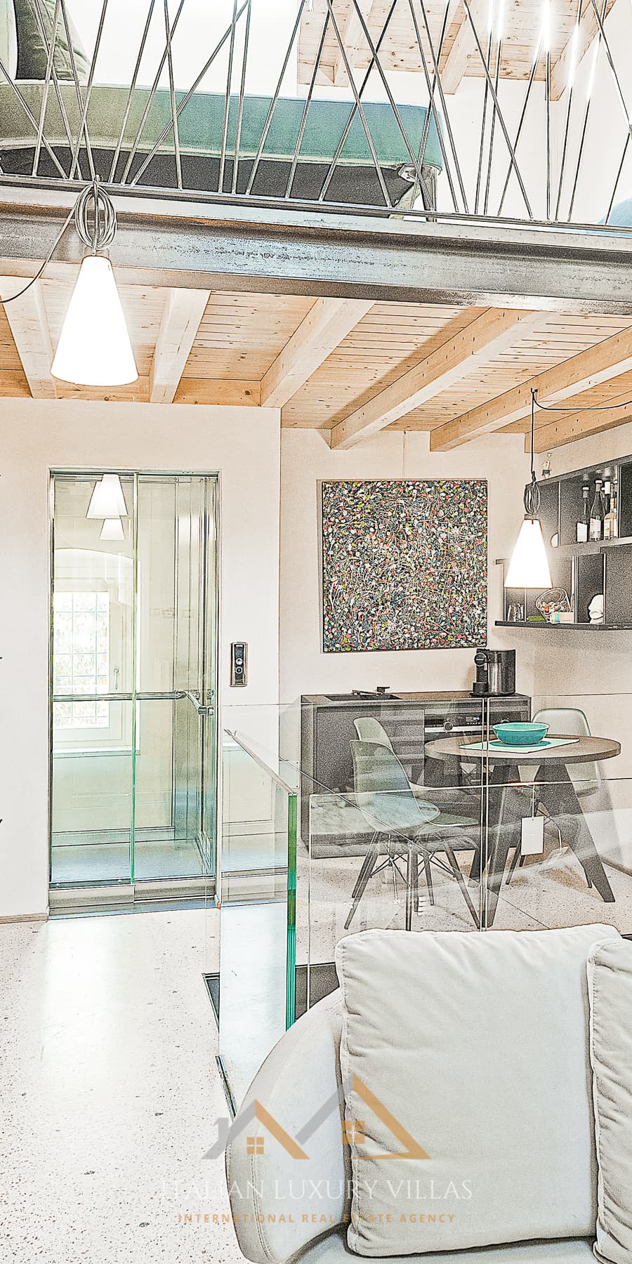 Elegant Villa Overlooking Lake Garda, Lombardia