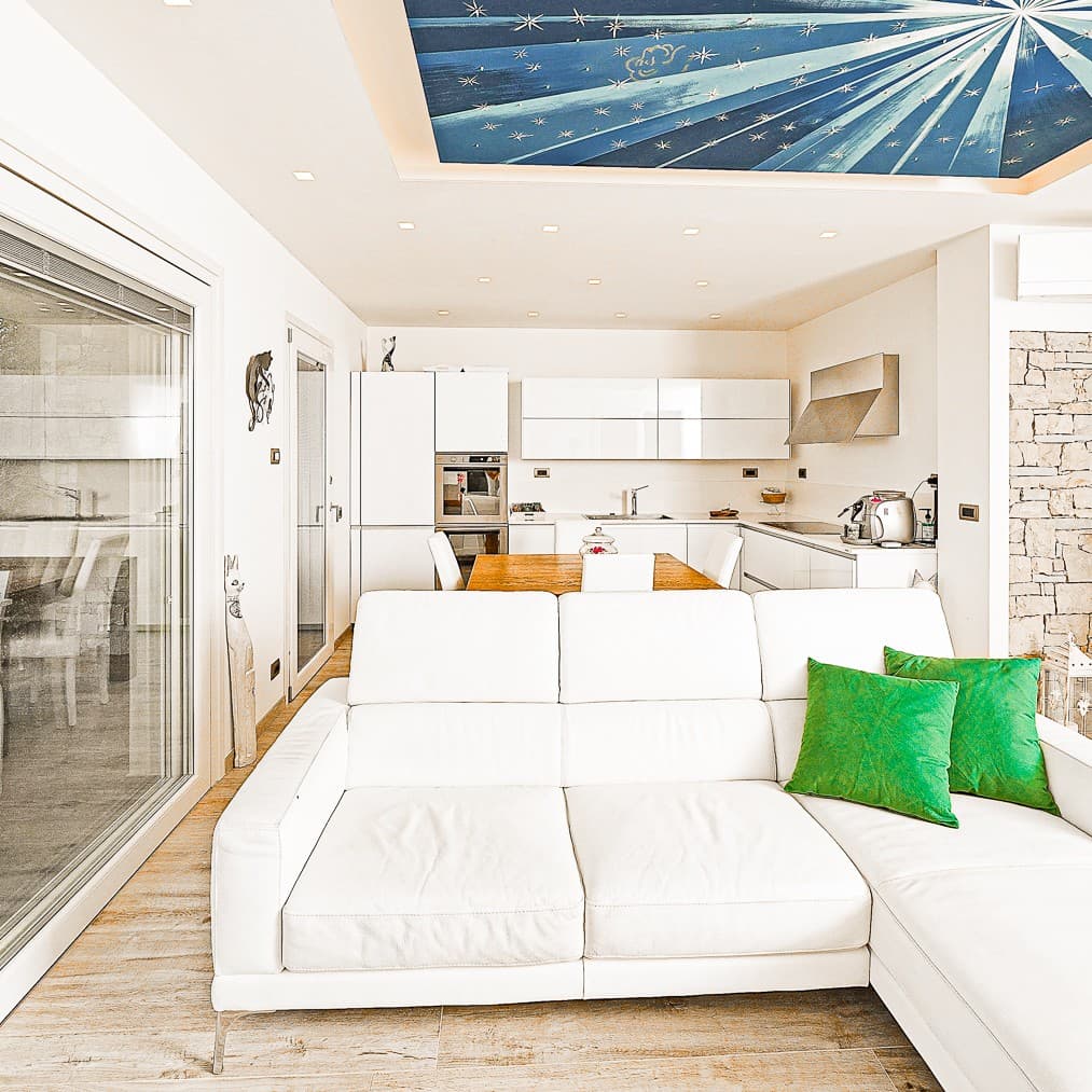 Villa in Toscolano Maderno with Stunning Lake Views