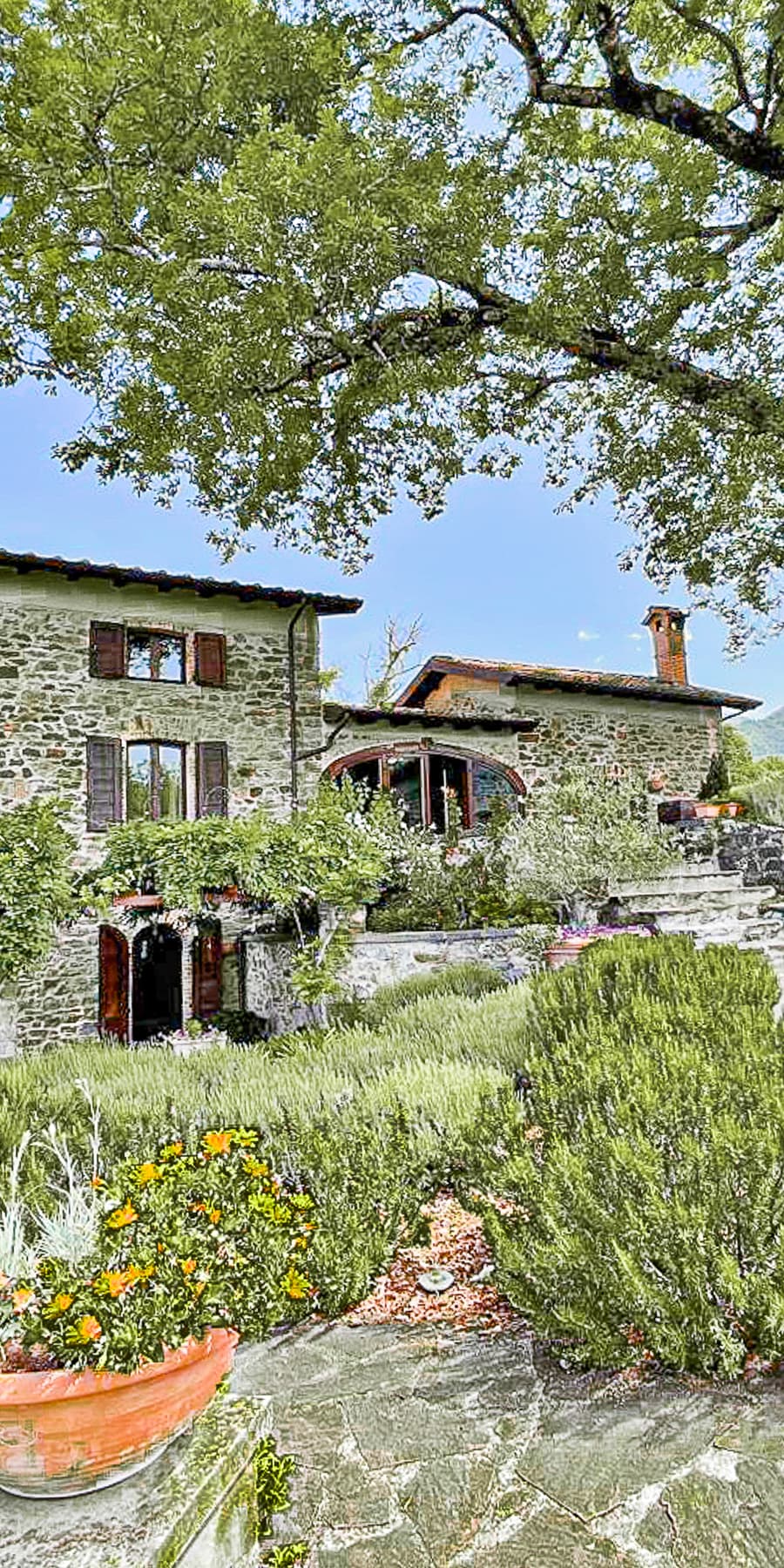 Rustic Country House in Charming Bagnone, Tuscany