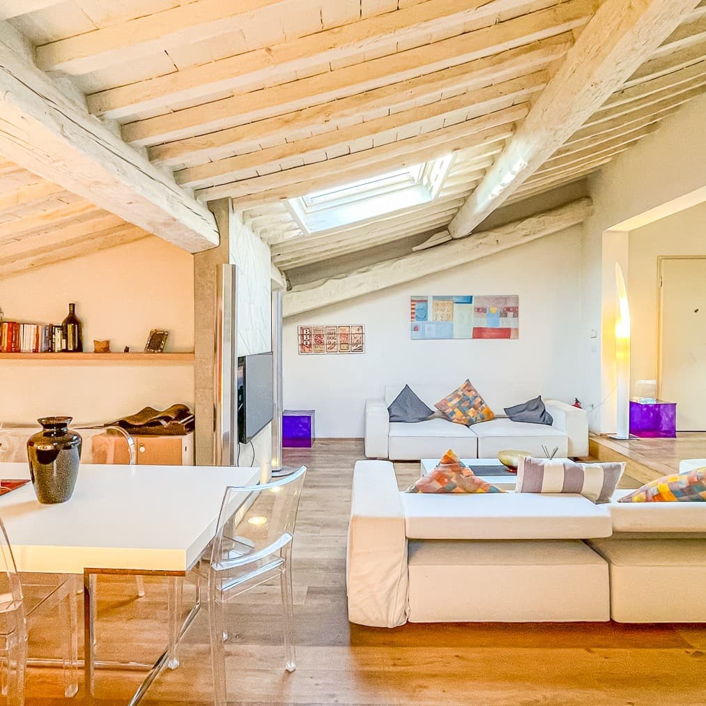 Attico panoramico con terrazze nel centro di Firenze