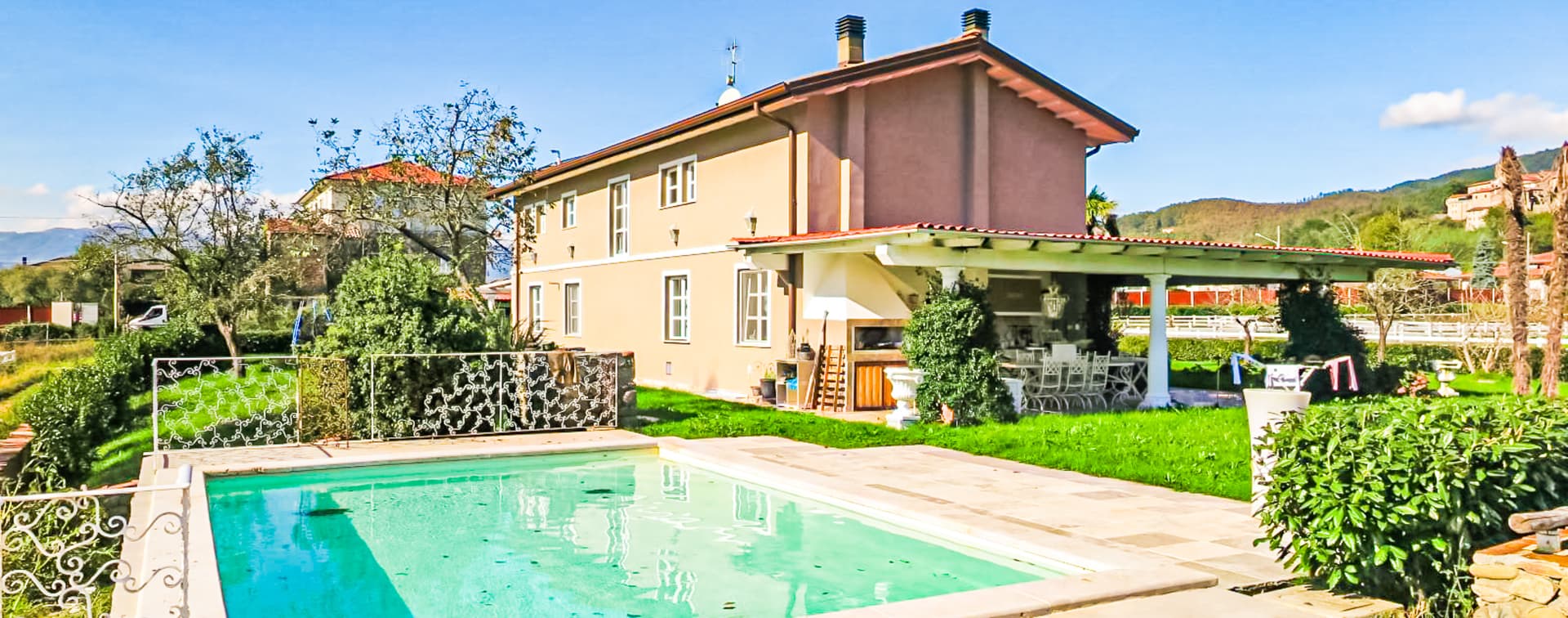 Rustic Country House in Villafranca, Tuscany Charm
