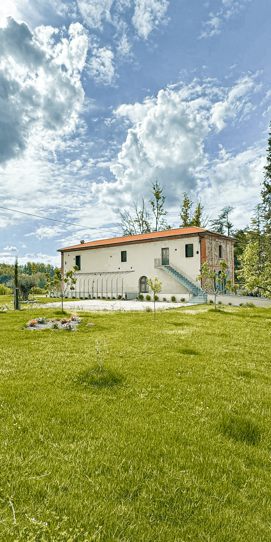 Luxury Villa with Panoramic Views in Pistoia, Tuscany