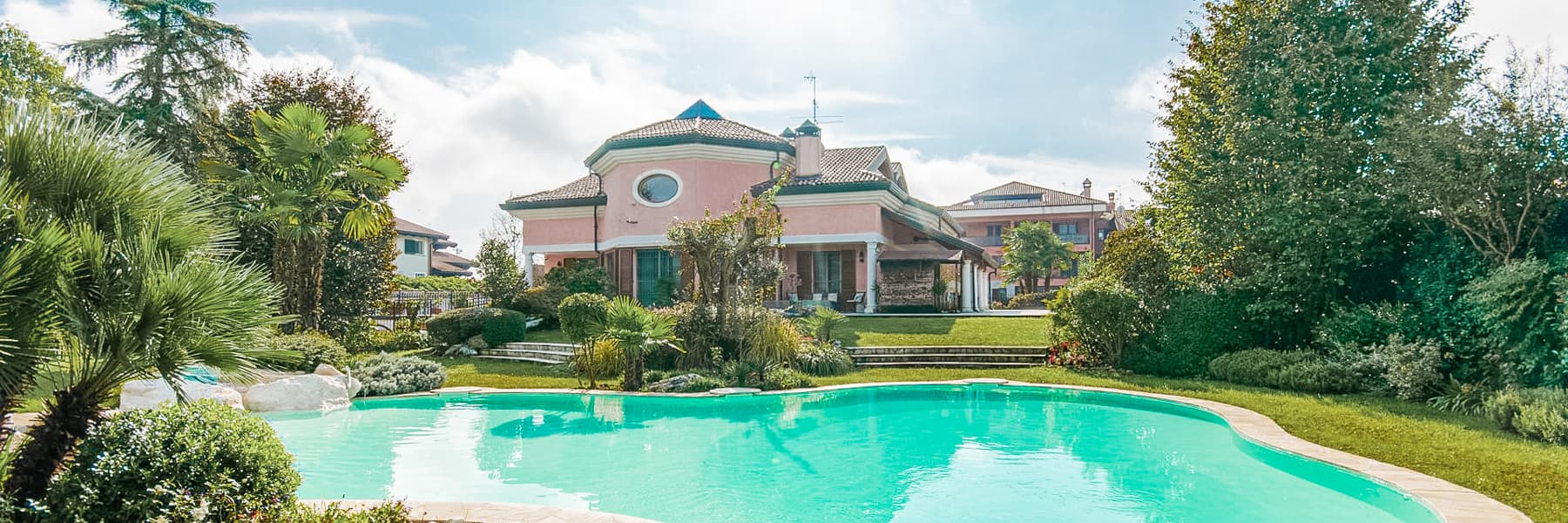 Appartamento esclusivo a Borgarello con giardino ampio