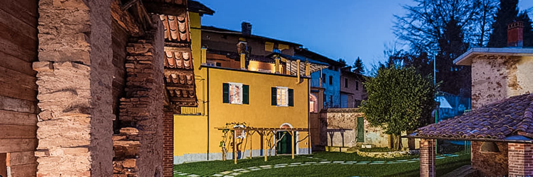 Historic Row House with Scenic Views in Piemonte