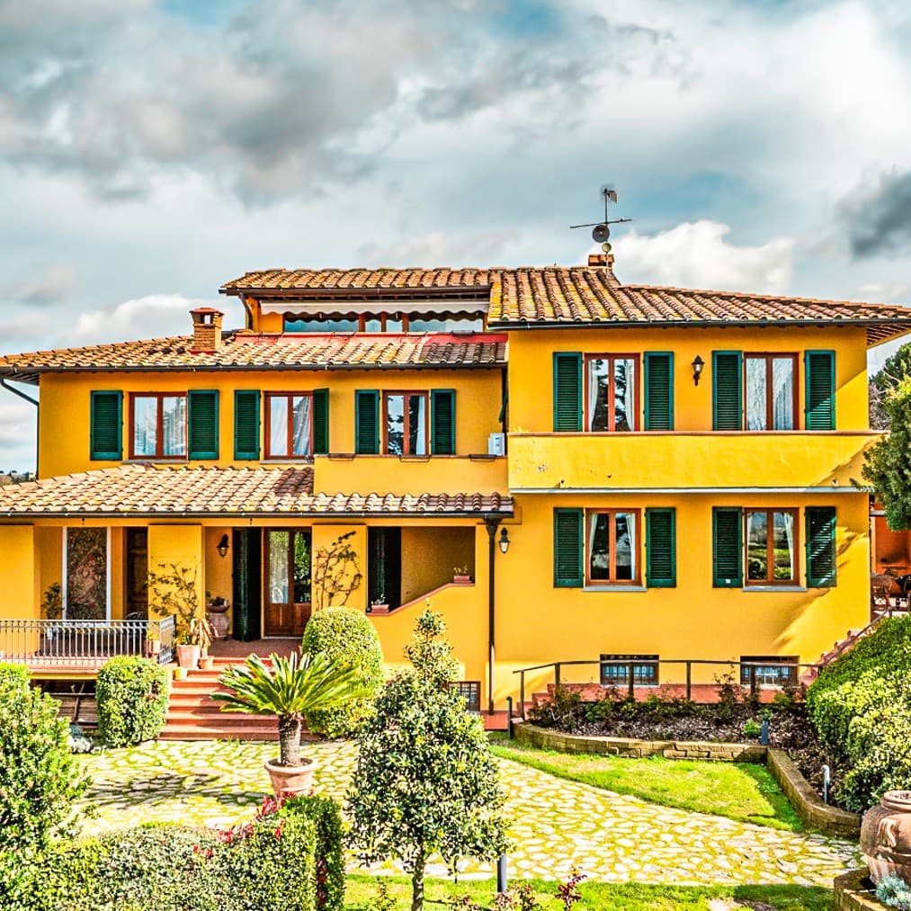 Villa in Picturesque Barberino Tavarnelle, Tuscany