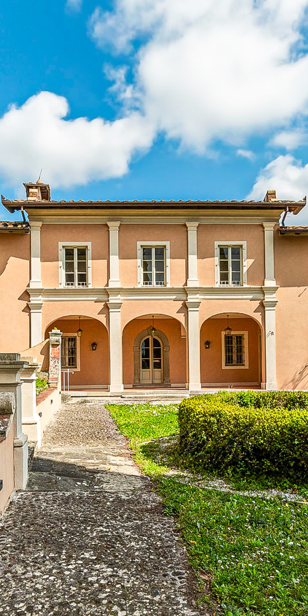 Historic Villa with Chapel in Lucca, Tuscany