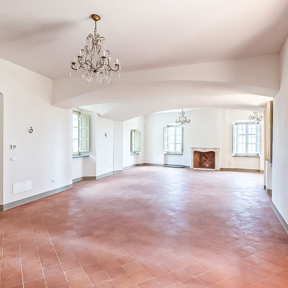 Historic Villa with Chapel in Lucca, Tuscany