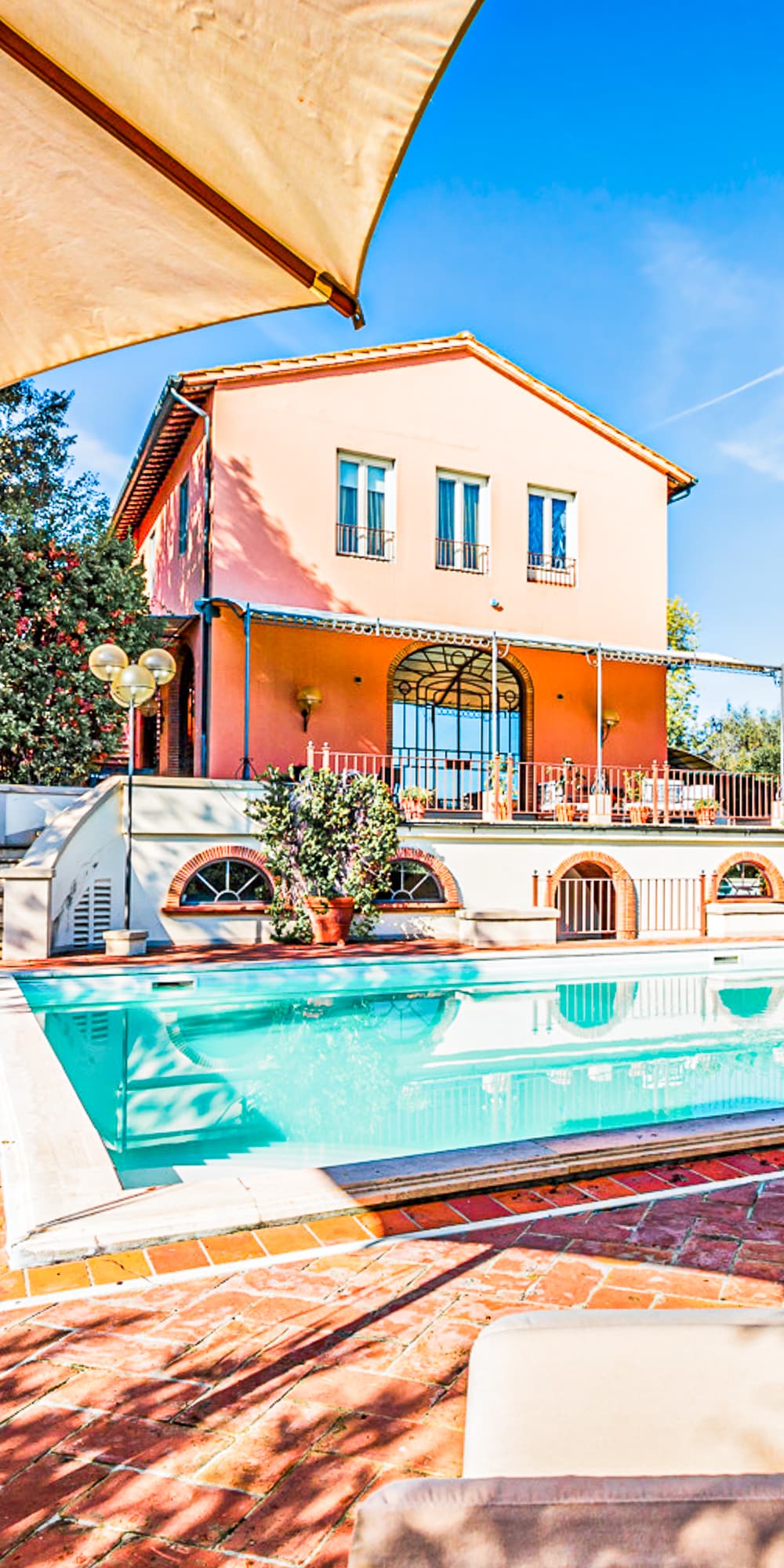 Luxurious Villa Retreat in Fucecchio, Tuscany