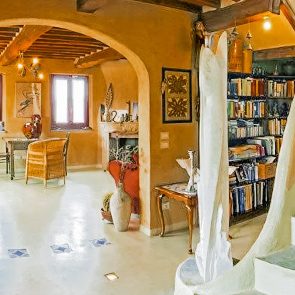 Charming Rustic House in Scenic Camaiore, Tuscany