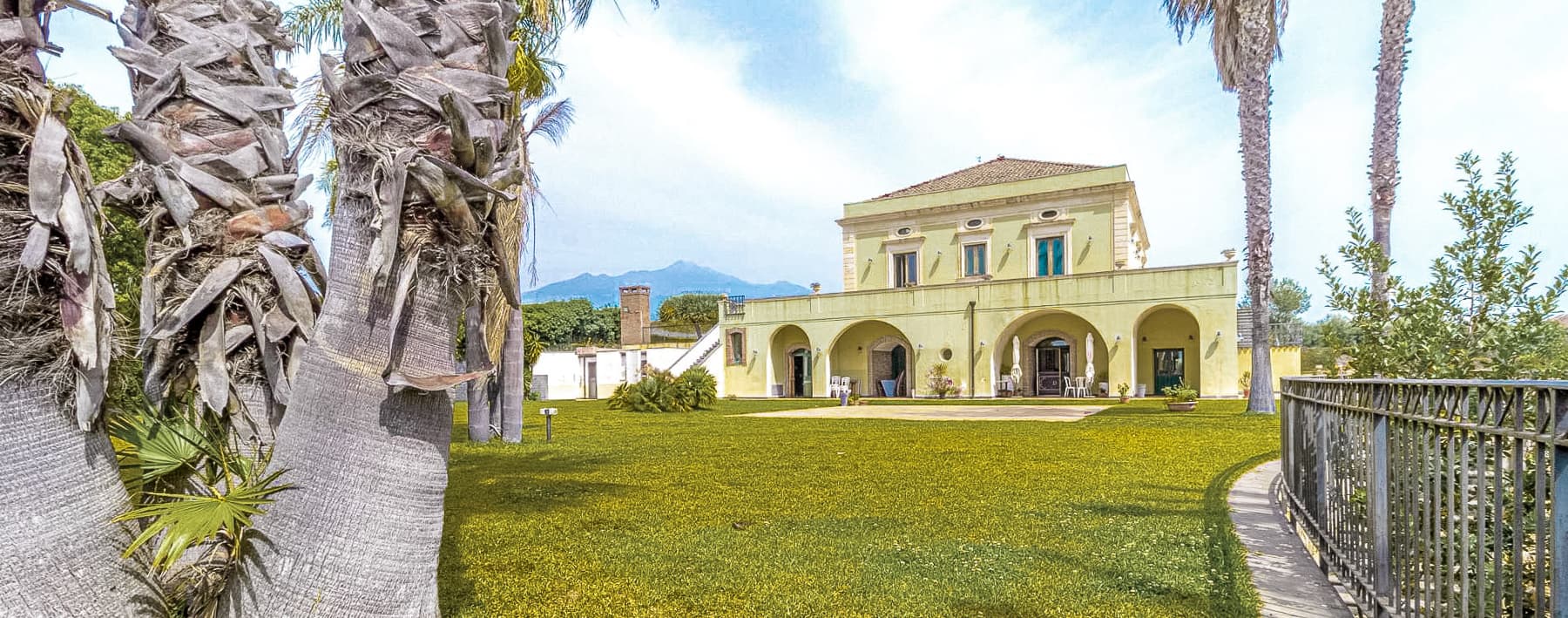 Villa with Panoramic Views in Sicily, Acireale