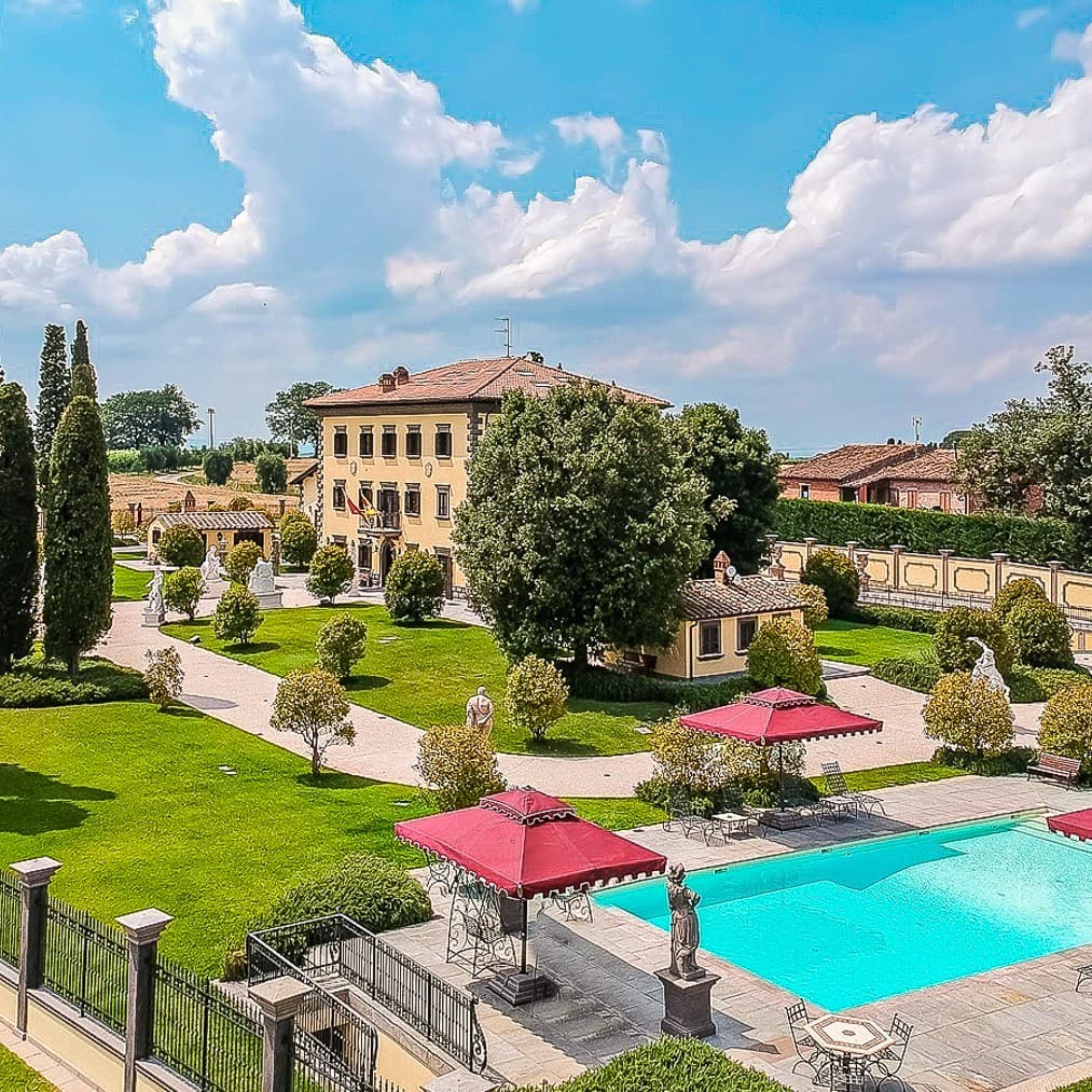 Majestic Villa in Montepulciano, Tuscany