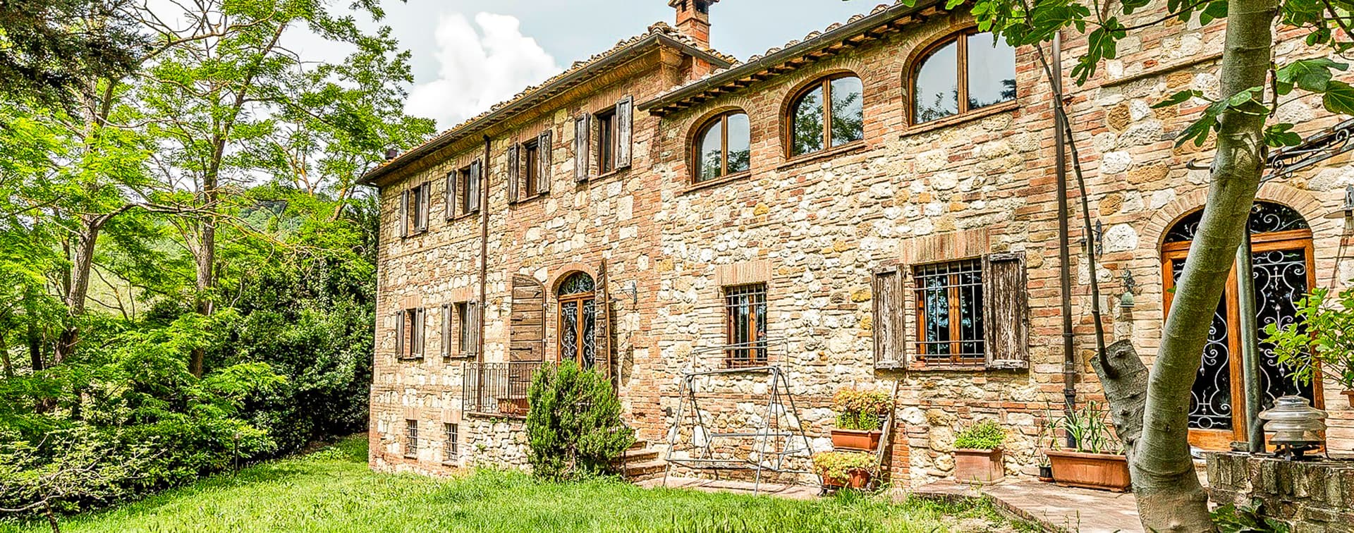 Casale di charme tra le colline di Montepulciano, Toscana