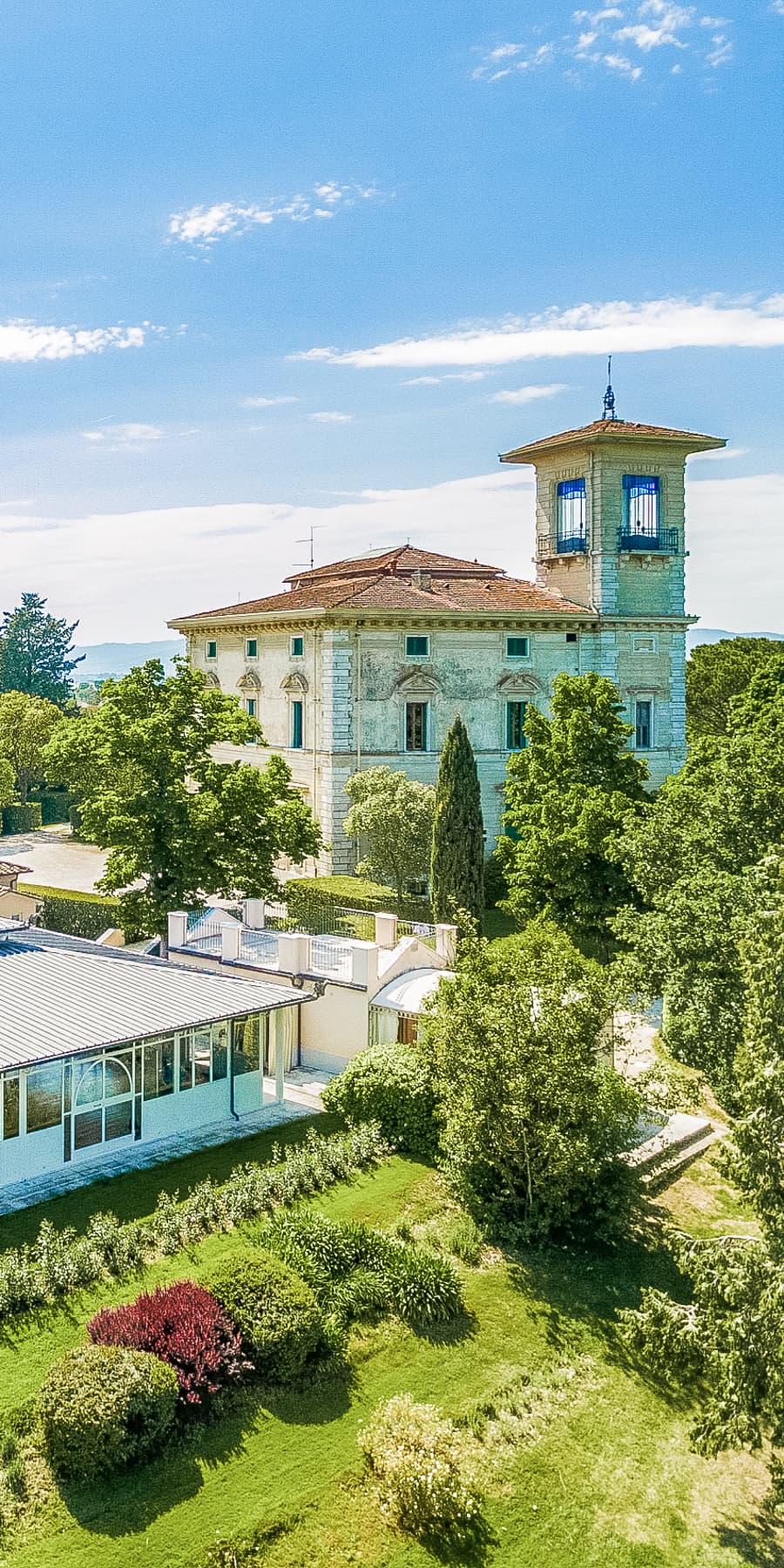 Art Nouveau Villa with Pool in Tuscany's Foiano della Chiana