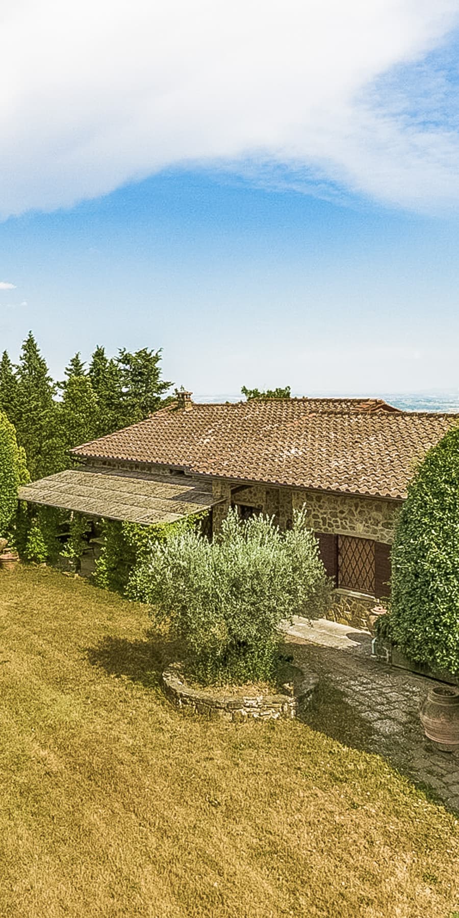 Casale di lusso a Sinalunga, cuore della Toscana