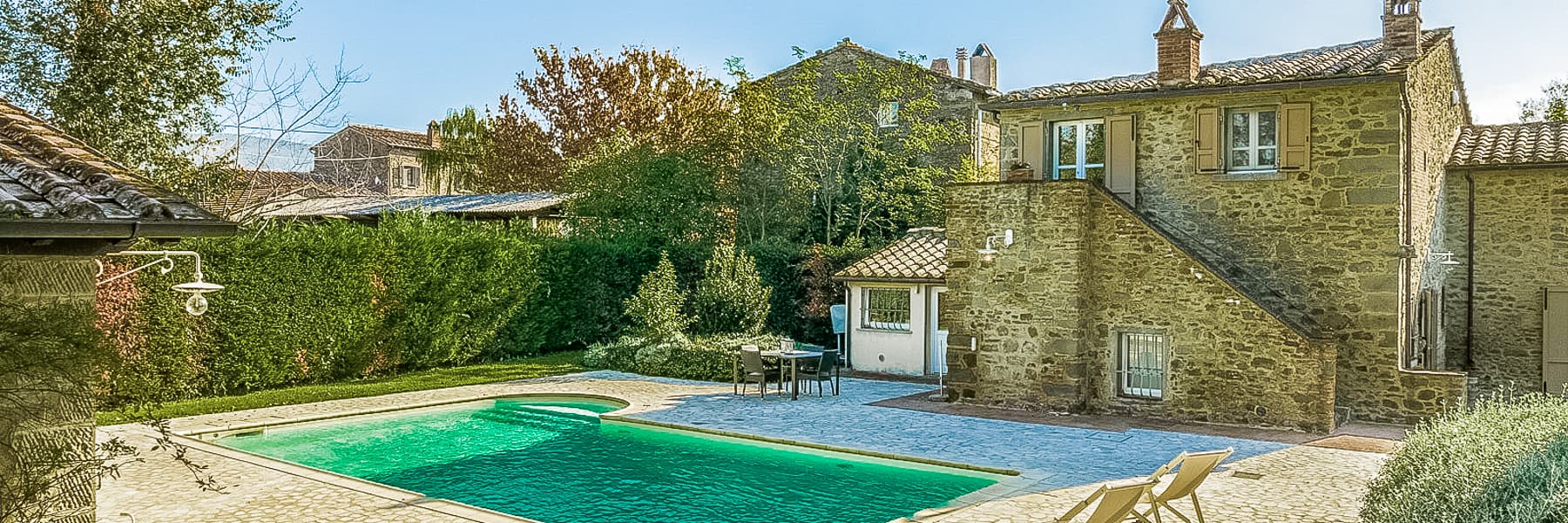 Rustic Country House with Pool in Cortona, Tuscany