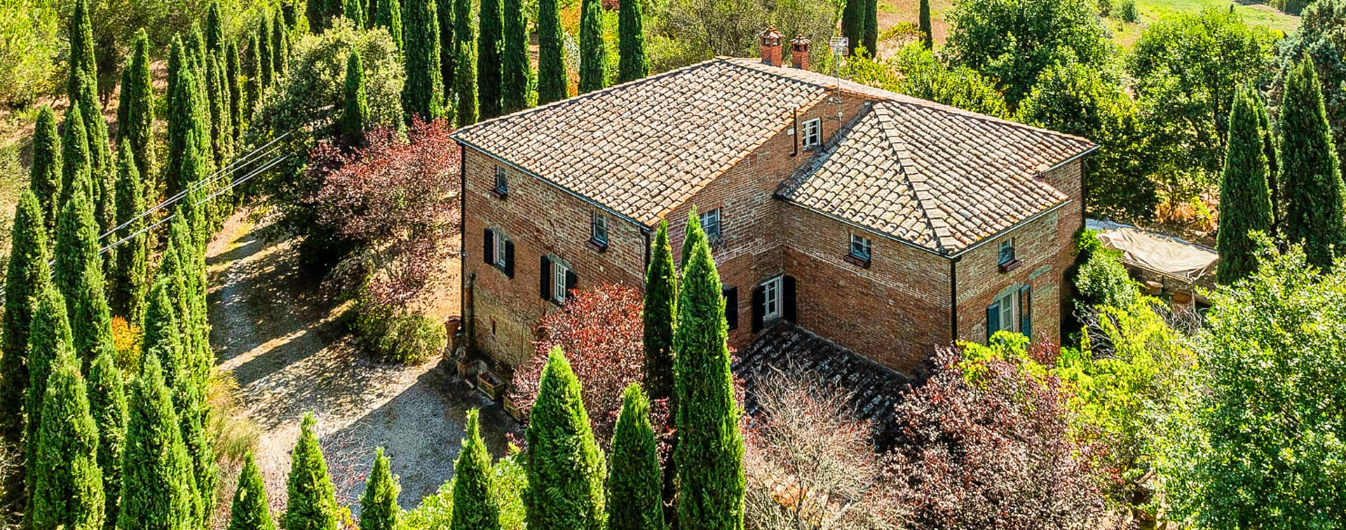 Charming Country House in Sinalunga, Tuscany