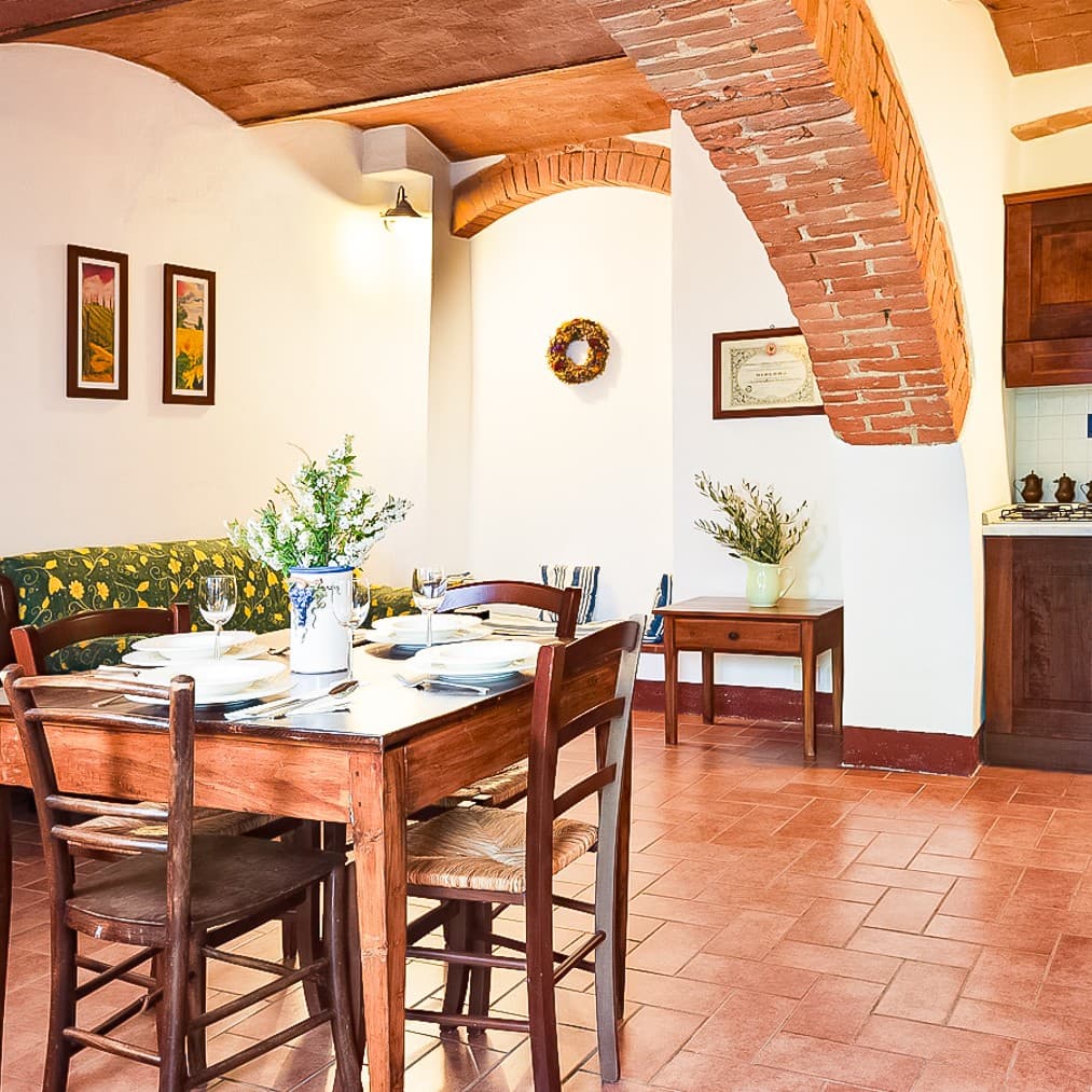 Rustic Country House with Spa in Tuscany's Pienza