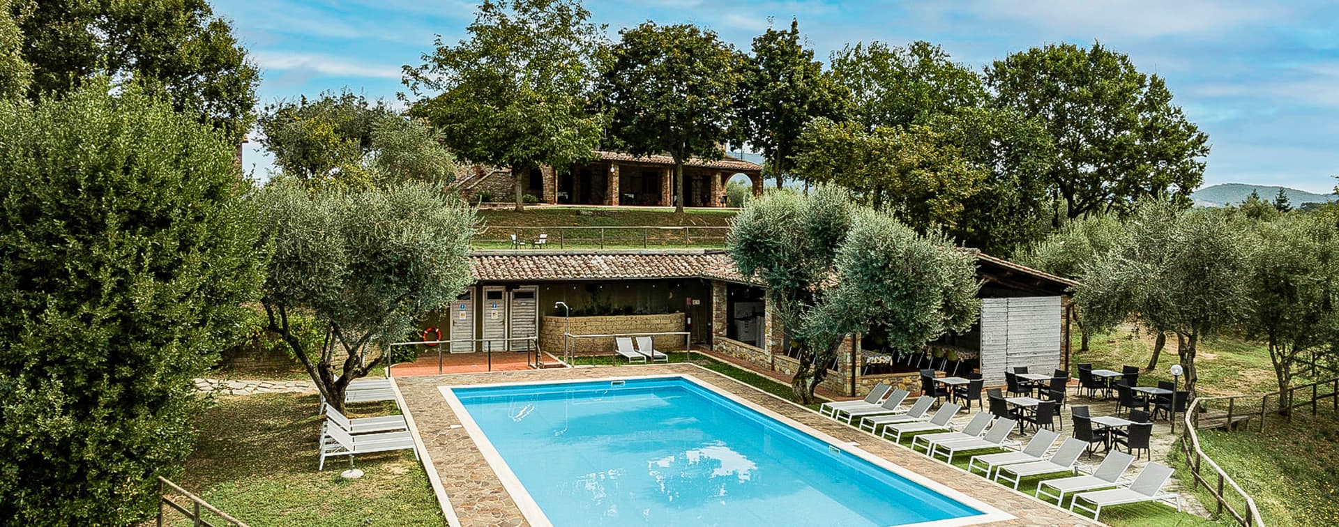 Rustic Country House with Pool in Umbrian Hills