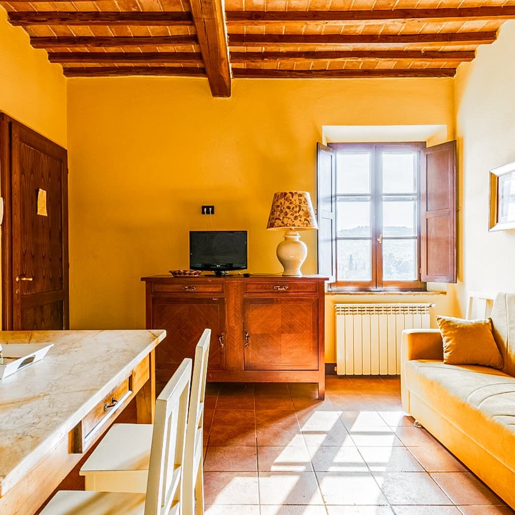 Rustic Country House in Tuscany's Val d'Orcia
