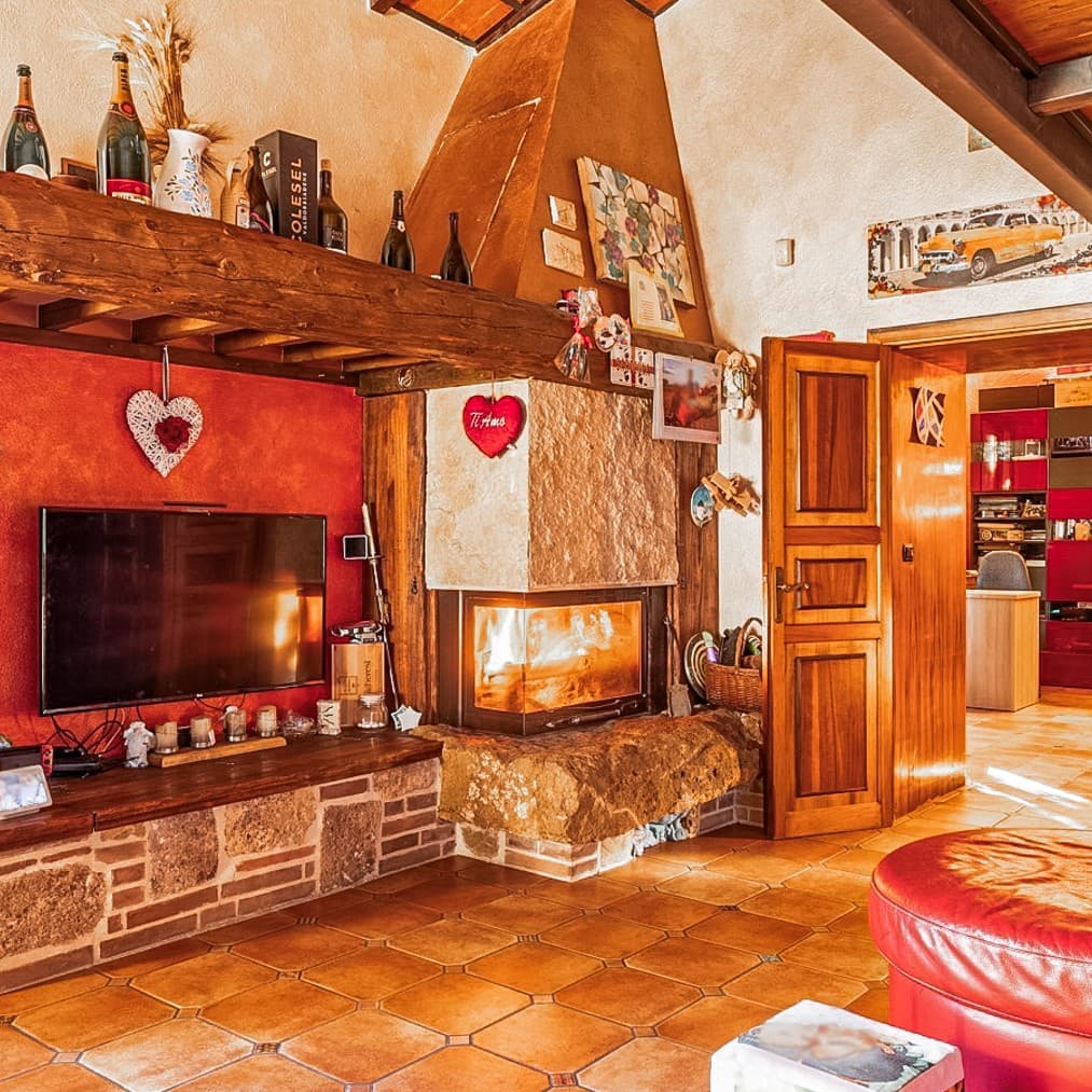 Renovated Villa with Garden in Pienza, Tuscany