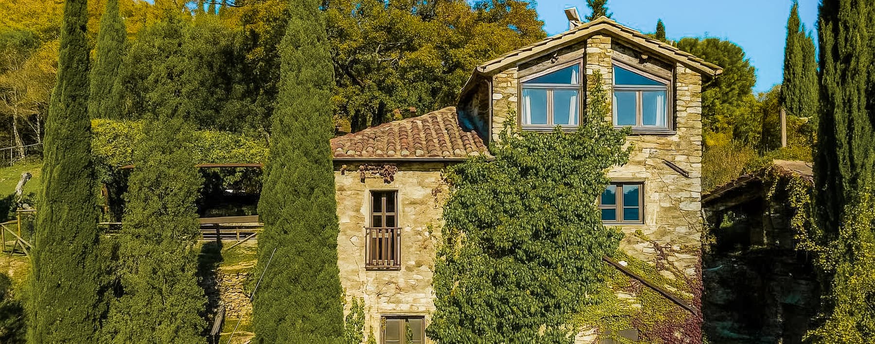 Casale di Lusso nelle Colline di Cortona, Toscana