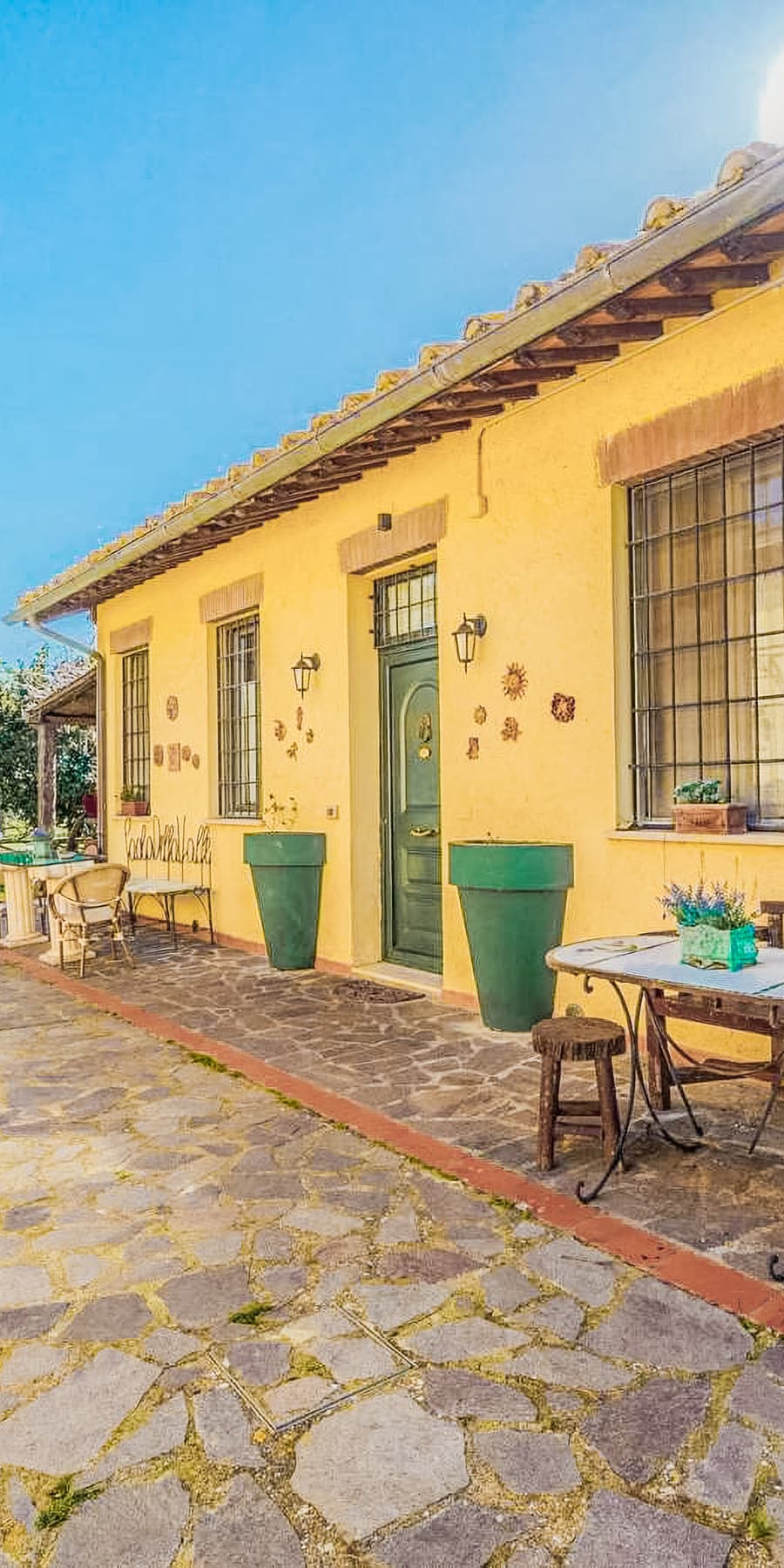 Casale con piscina e uliveto nella campagna Toscana