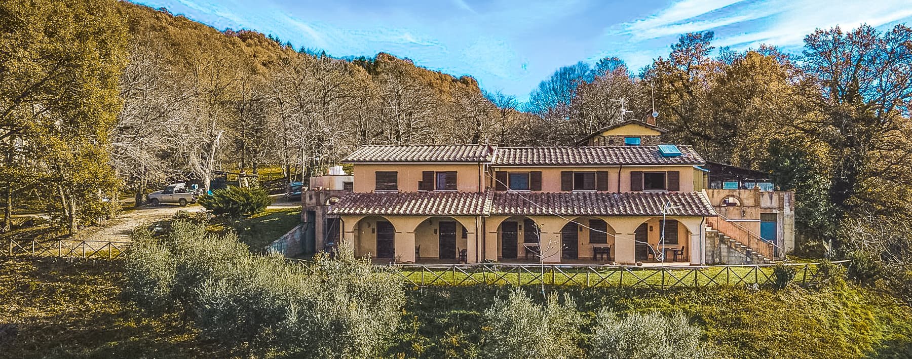 Casale con Piscina e Terreno a Santa Fiora, Toscana