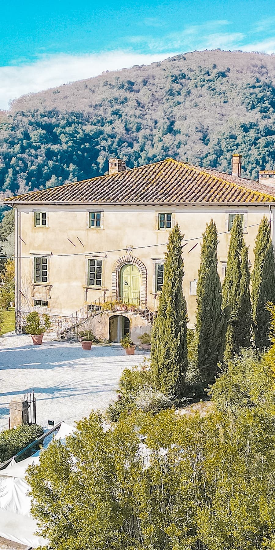 Historic Villa in Lucca's Serene Tuscan Hills