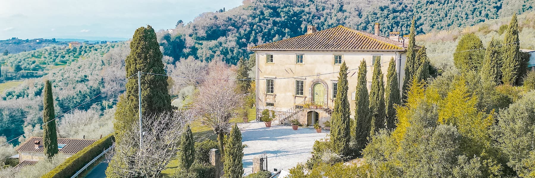 Historic Villa in Lucca's Serene Tuscan Hills