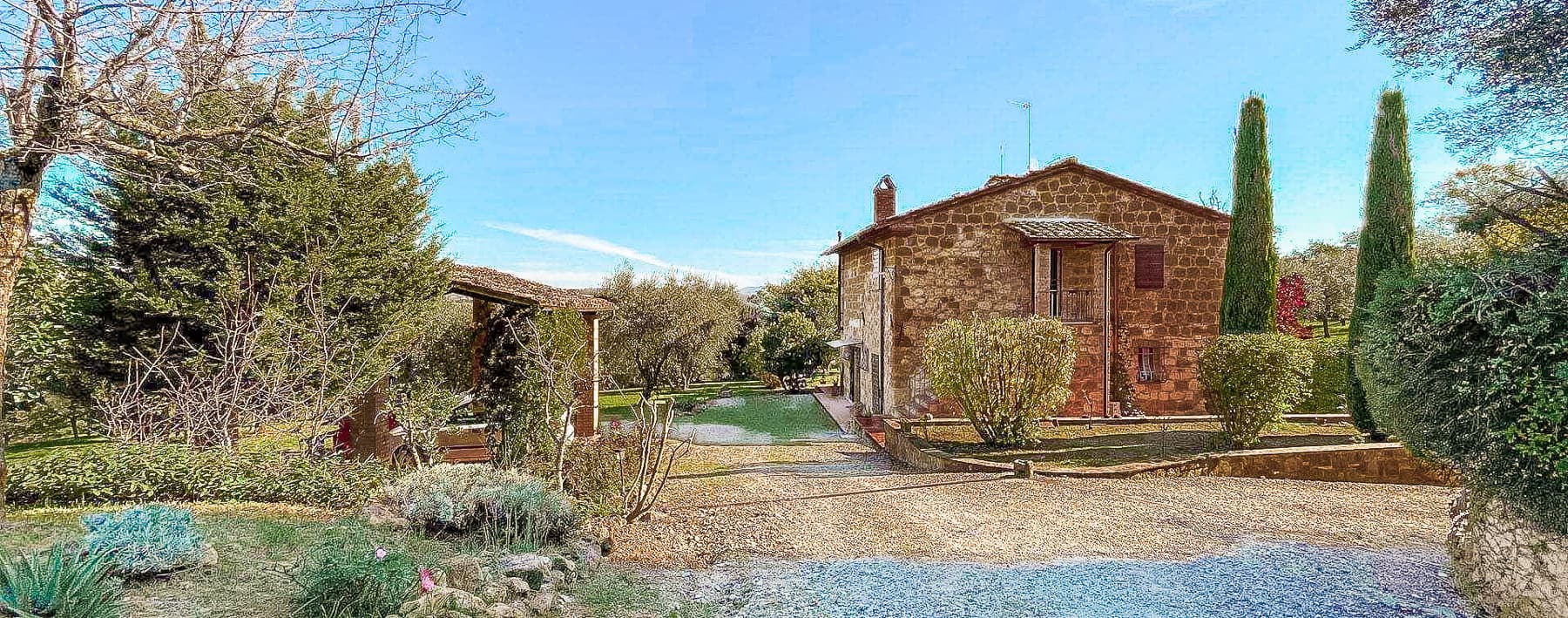 Rustico - Casale with Olive Grove in Pienza