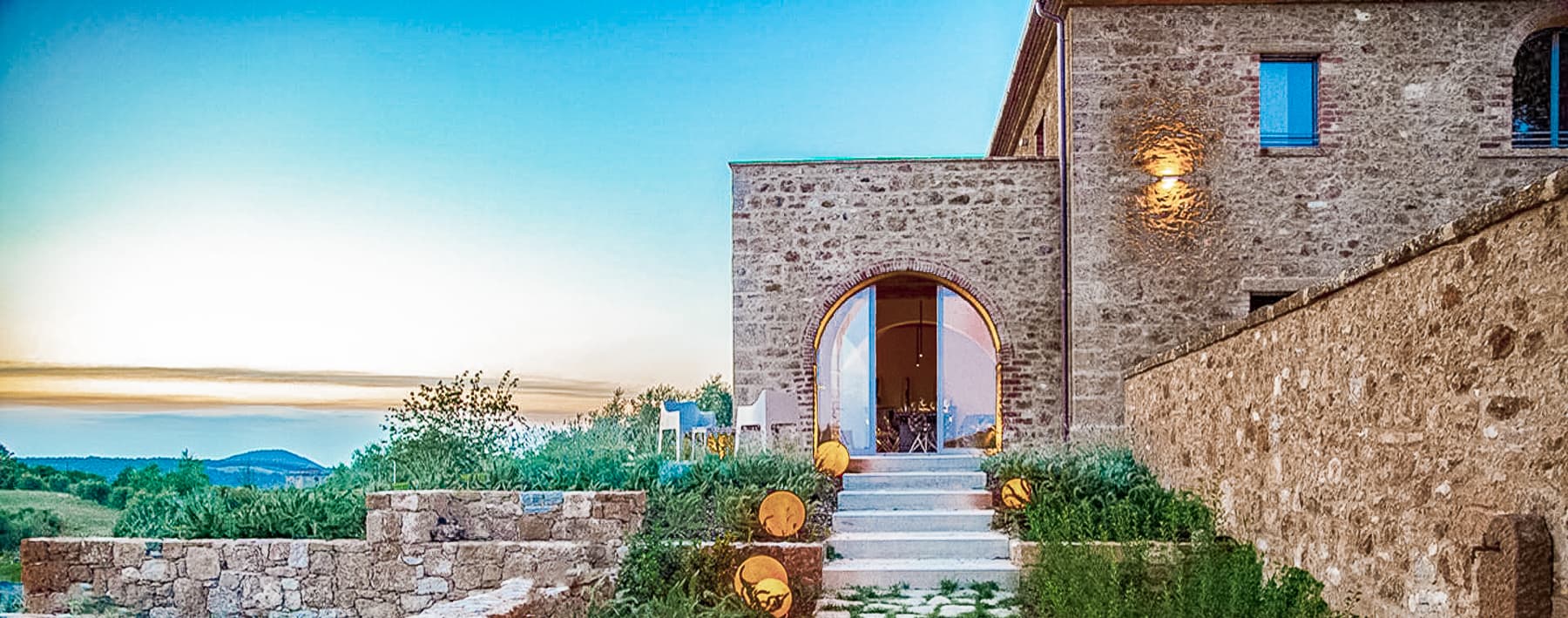 Rustico - Casale with Infinity Pool in Pienza