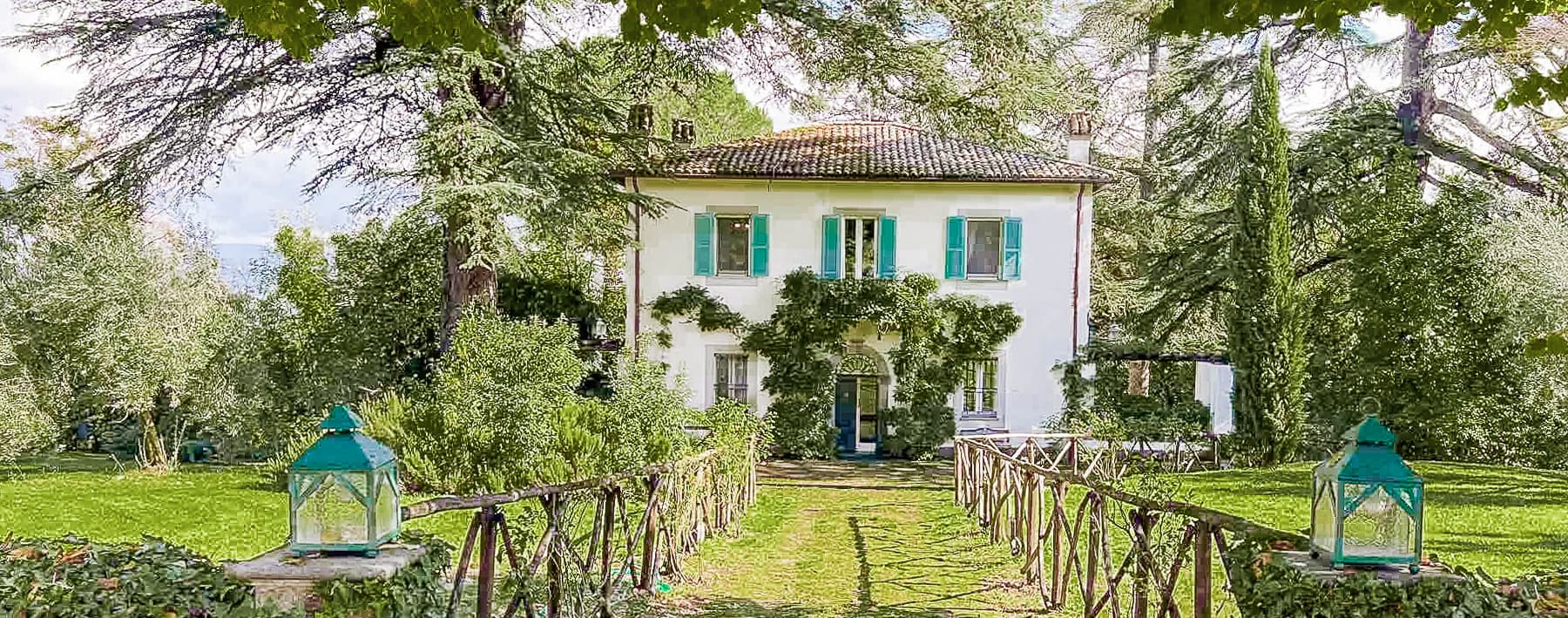 Villa storica immersa nel verde umbro di Porano