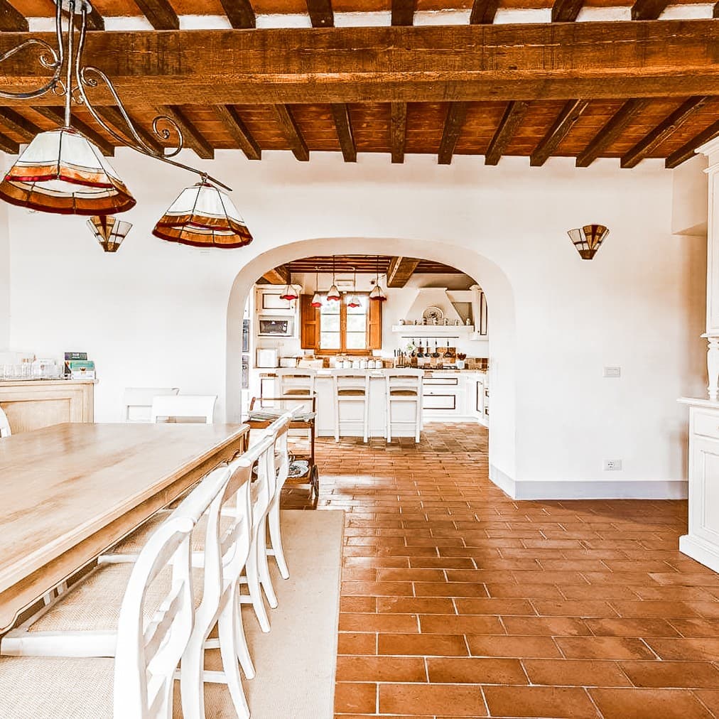 Charming Villa with Pool in Palaia, Tuscany