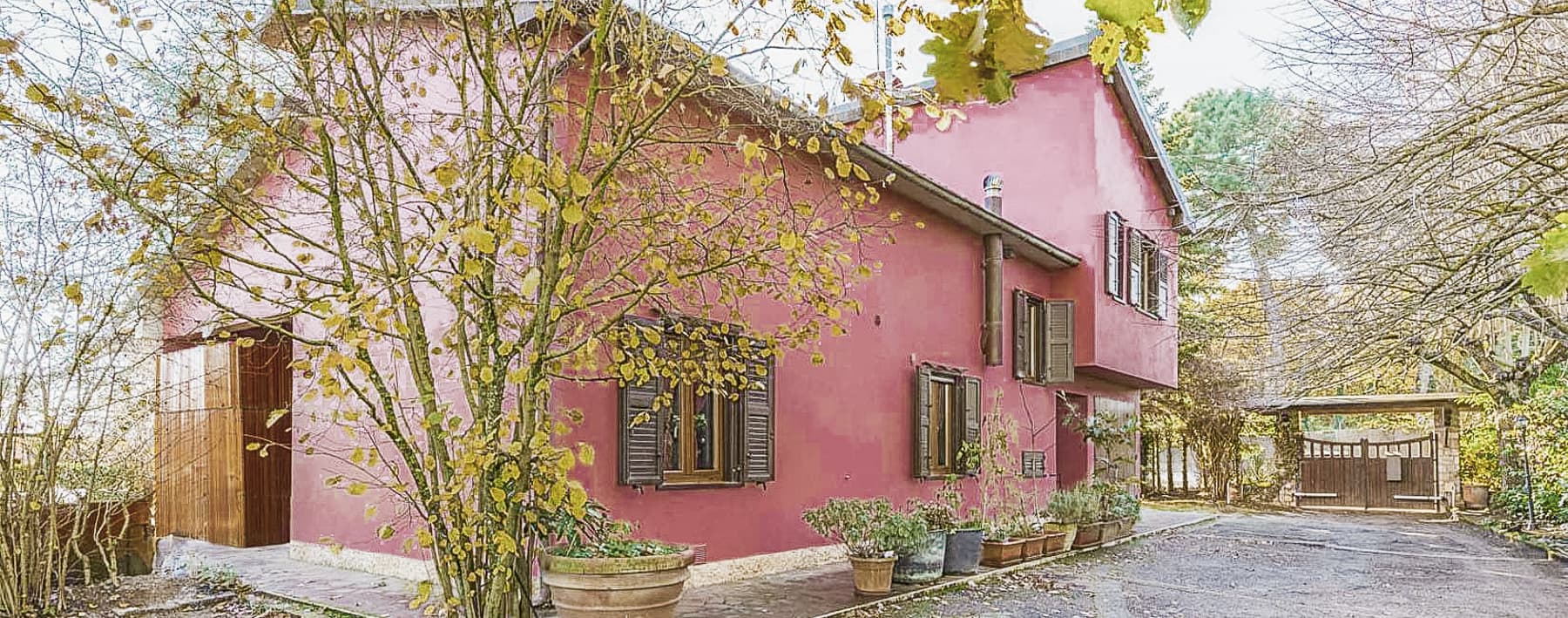 Charming Villa for Sale Near Pienza, Tuscany