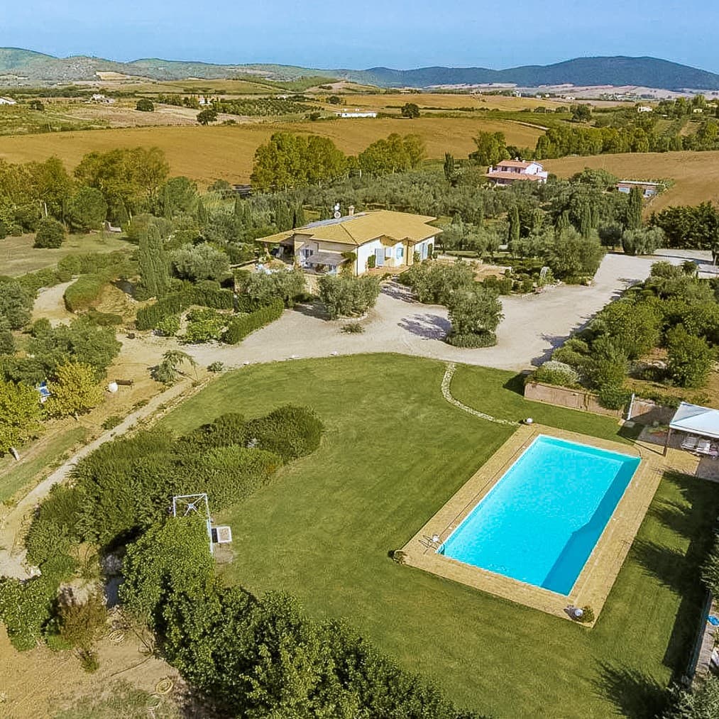 Villa with Pool in Montalto di Castro's Pescia Romana