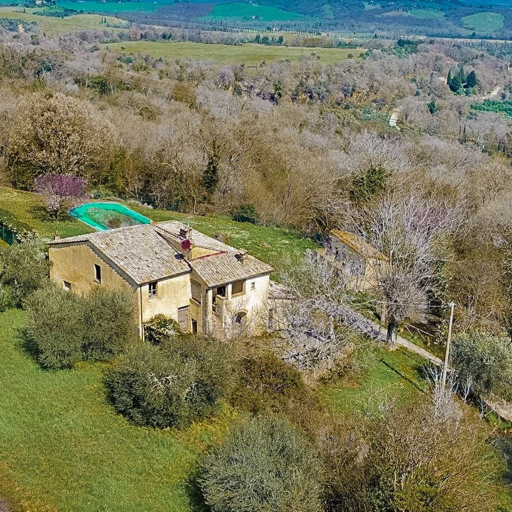 Charming Country House in Sarteano, Tuscany