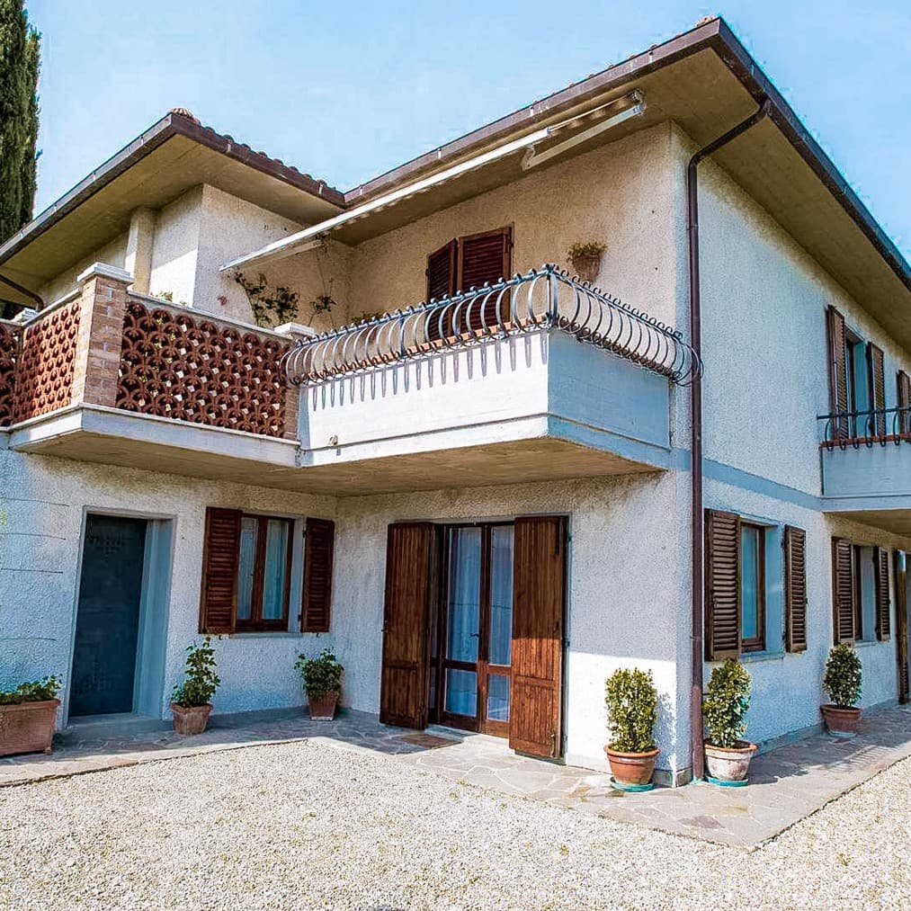 Restored Villa in Castelnuovo Berardenga, Tuscany