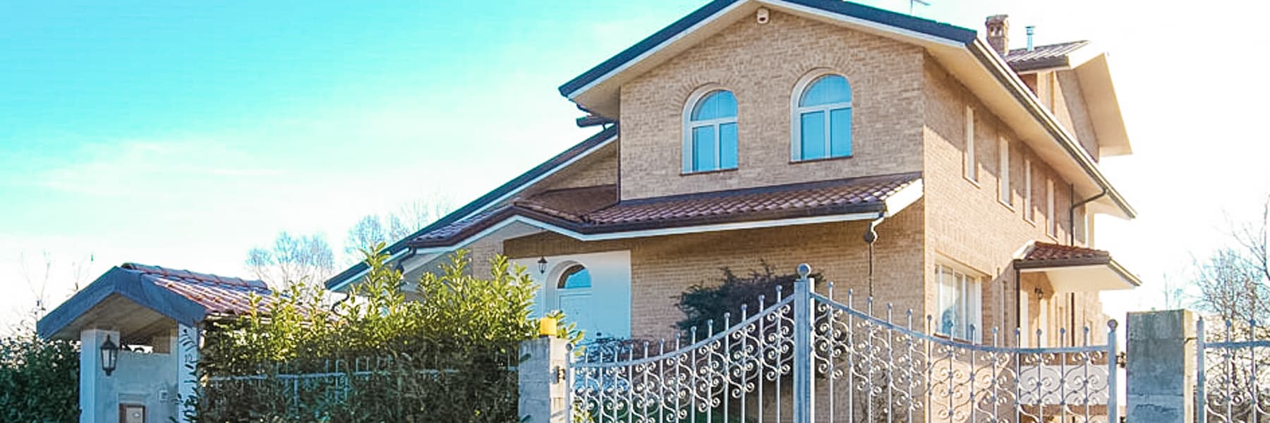 Villa with Garden near Lake Maggiore, Piemonte