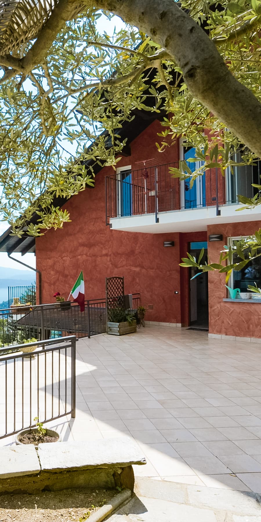 Villa with Panoramic View on Lake Maggiore