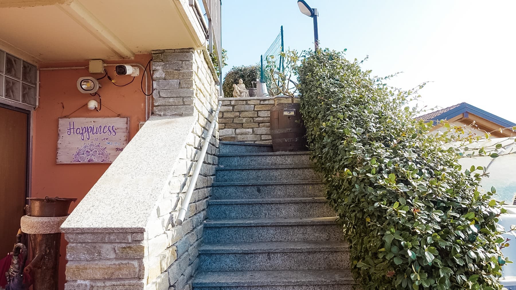 Big Image 14
