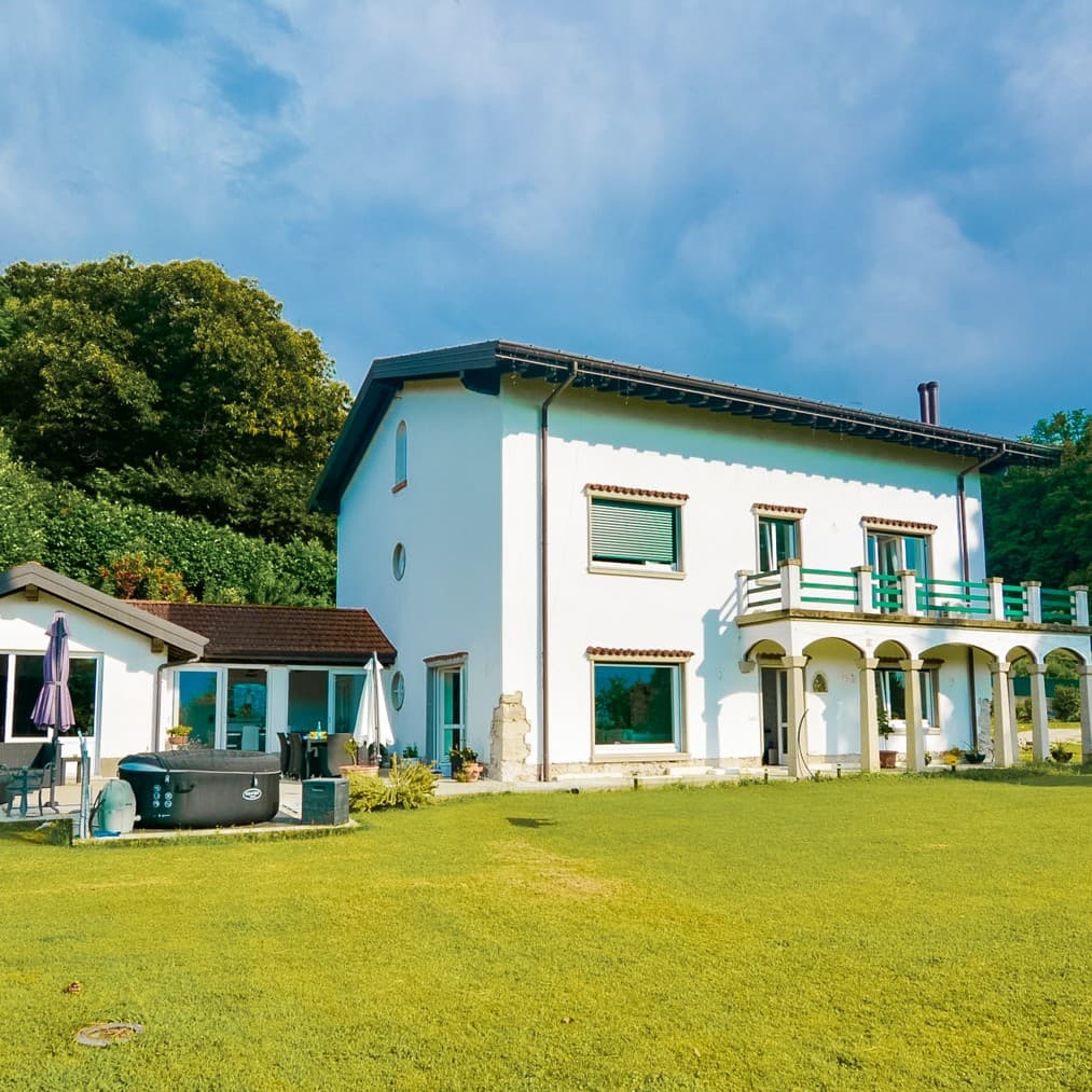 Charming Villa Near Lake Maggiore, Lombardy