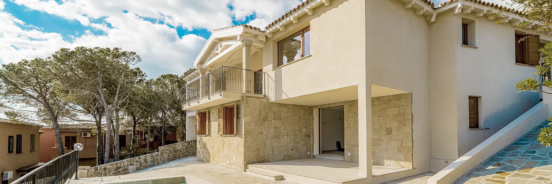 Villa with Infinity Pool in Loiri Porto San Paolo, Sardinia