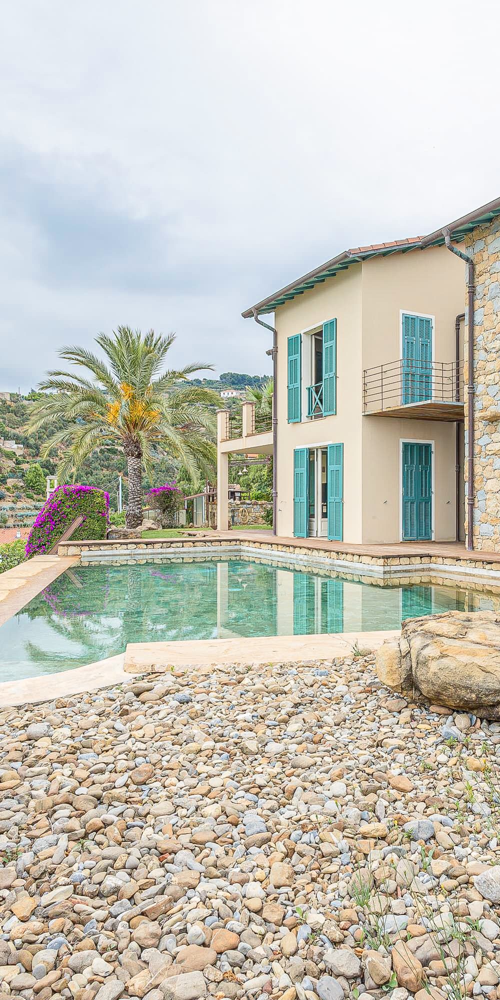 Stunning Villa with Infinity Pool in Bordighera, Liguria