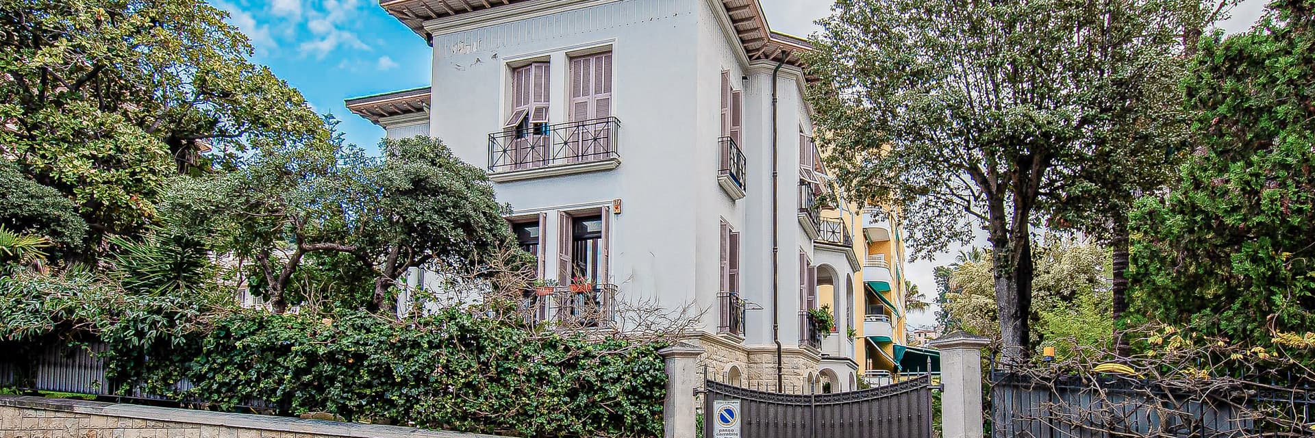 Charming Apartment in Villa, Bordighera, Liguria