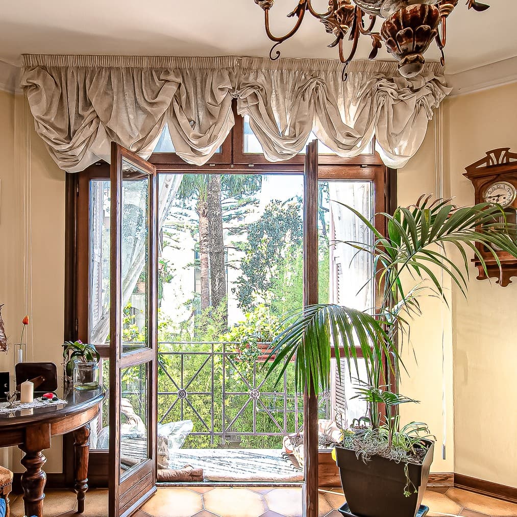 Charming Apartment in Villa, Bordighera, Liguria
